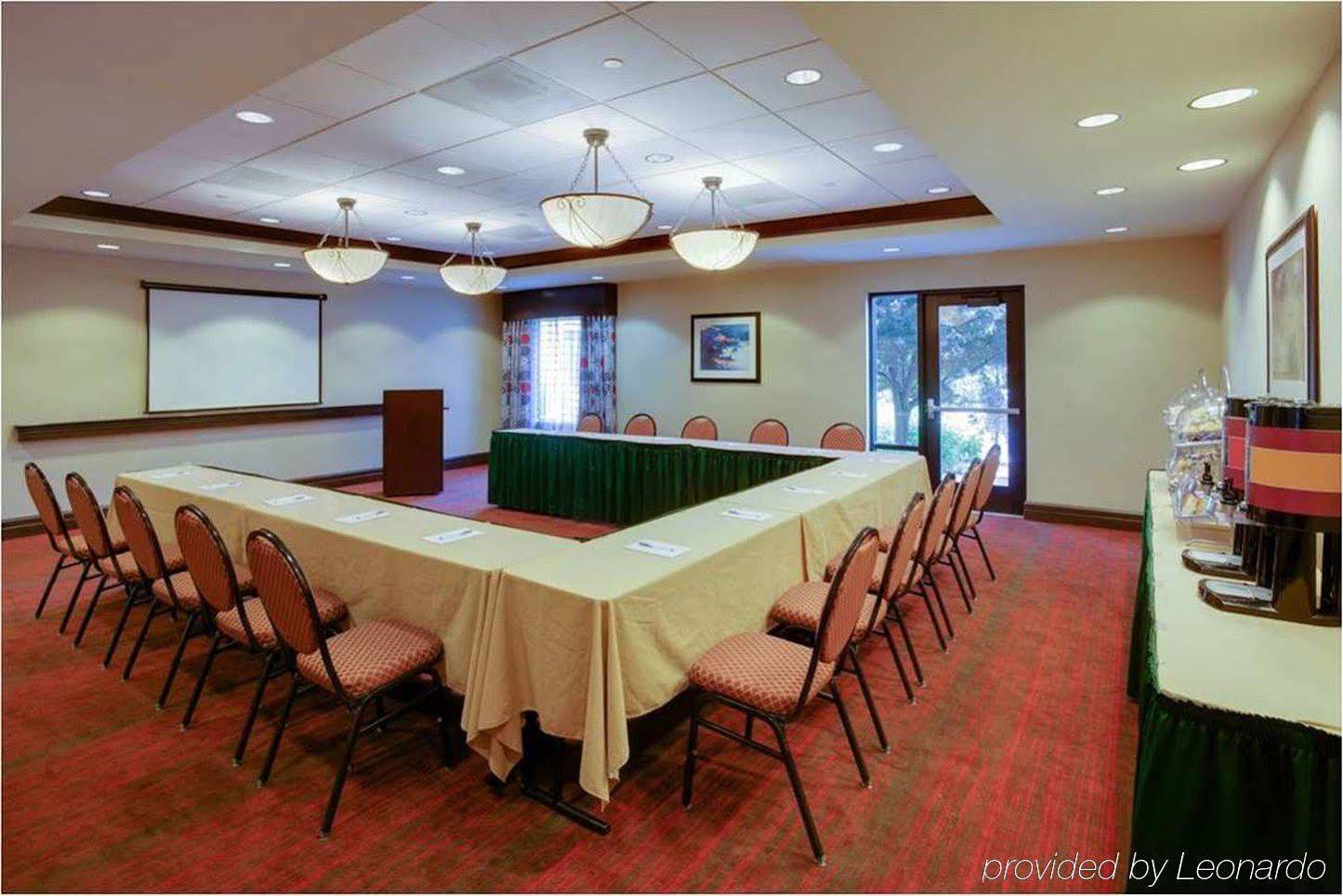 Hampton Inn By Hilton Garden City Long Island Zewnętrze zdjęcie