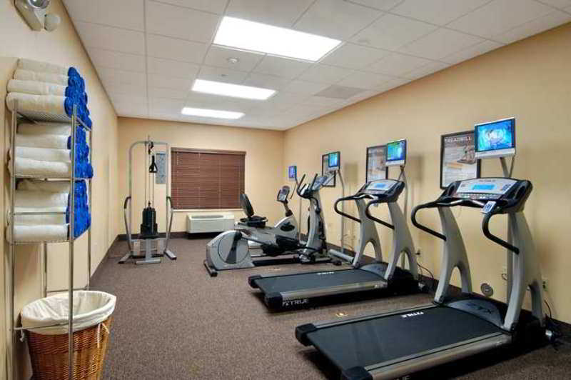 Hampton Inn By Hilton Garden City Long Island Udogodnienia zdjęcie